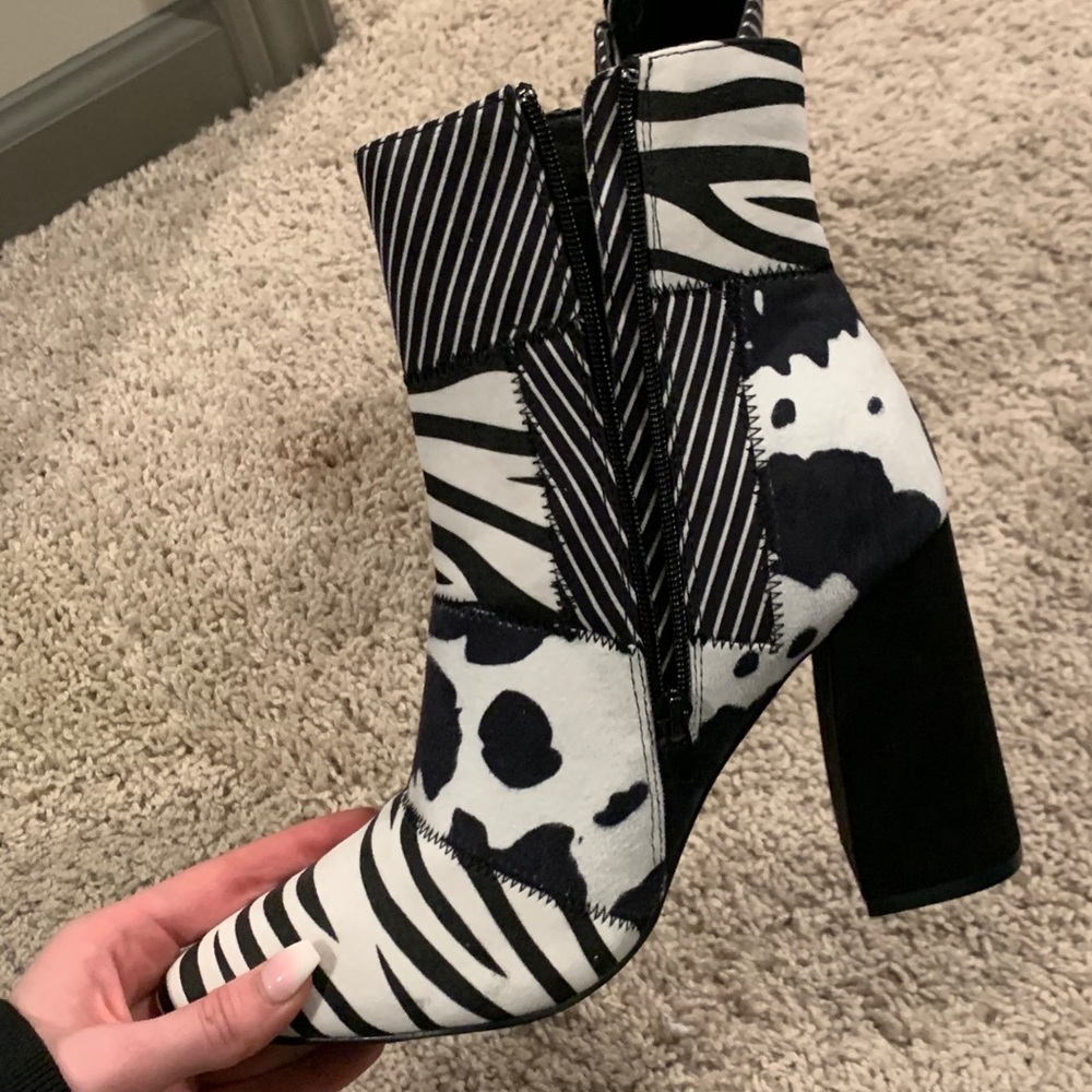 Shoes - Picture 3 of 3